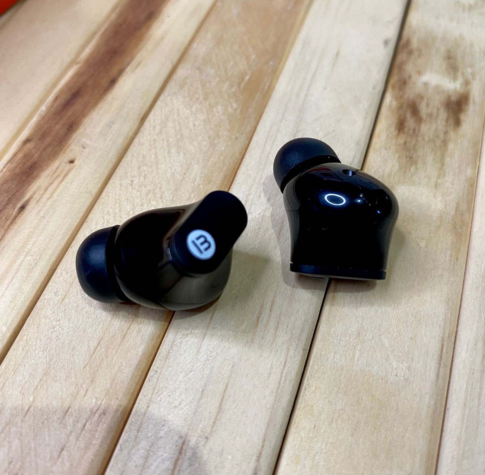 Fone Bluetooth Buds 13 Pro Preto/ ZERO RUÍDO